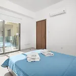 Downtown 1 Bedroom * 라르나카