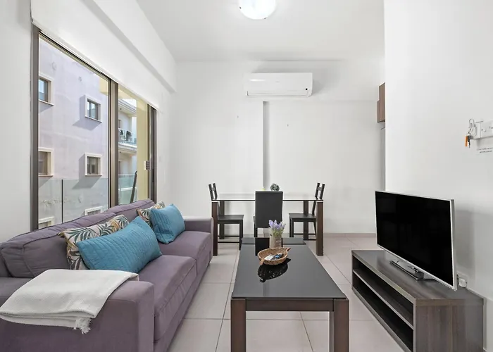 Downtown 1 Bedroom * Larnaca