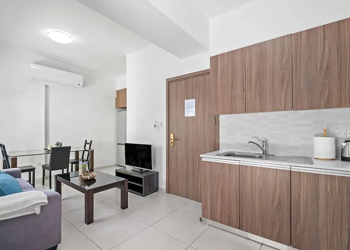 Διαμέρισμα Downtown 1 Bedroom *